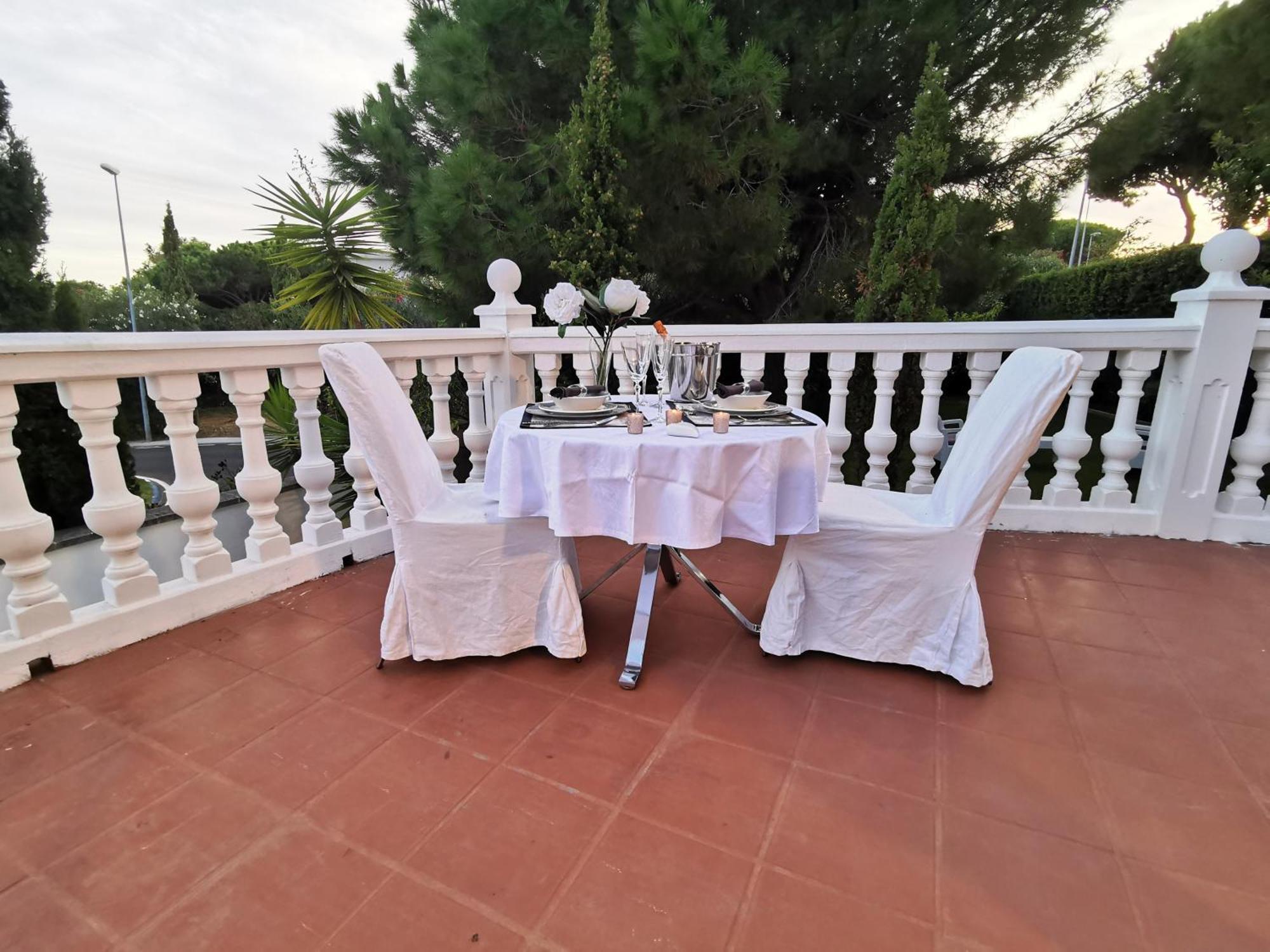 Pousada Domus Vesta Close To Nikki Marbella